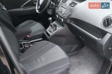 Минивэн Mazda 5 2011 в Киеве