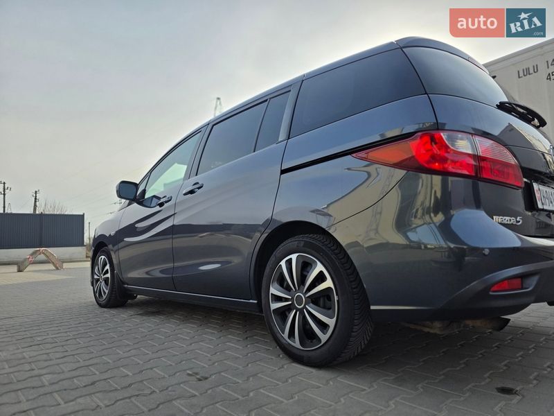 Минивэн Mazda 5 2011 в Луцке