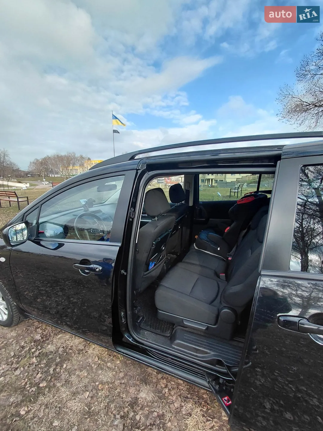 2010 Mazda 5 - мініатюра 12