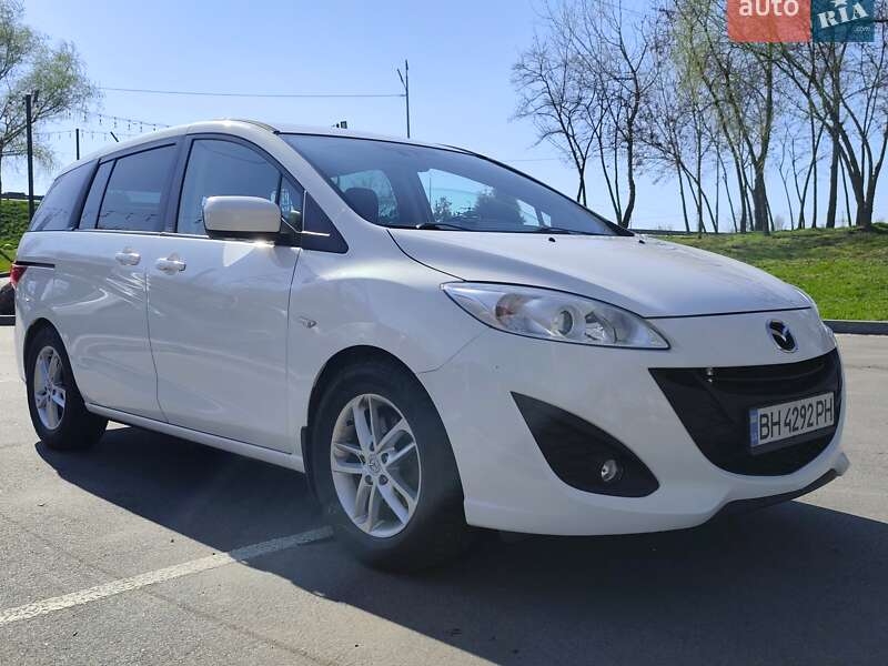 Mazda 5 2011