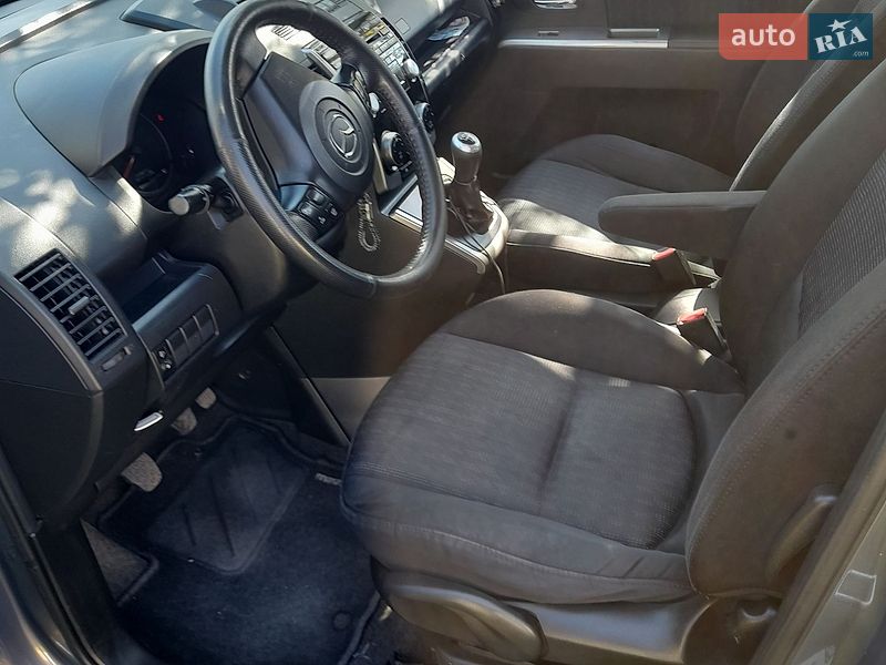 Мінівен Mazda 5 2009 в Івано-Франківську