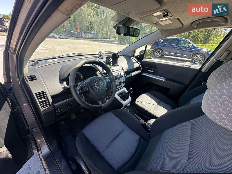 Минивэн Mazda 5 2006 в Хмельницком