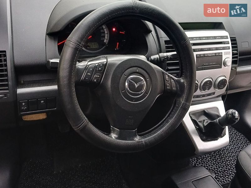 Минивэн Mazda 5 2005 в Киеве