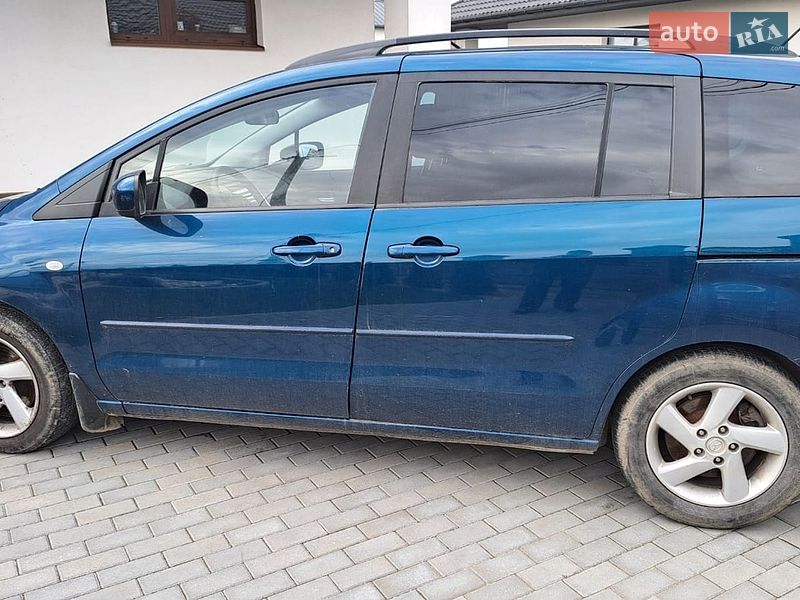 Минивэн Mazda 5 2006 в Луцке