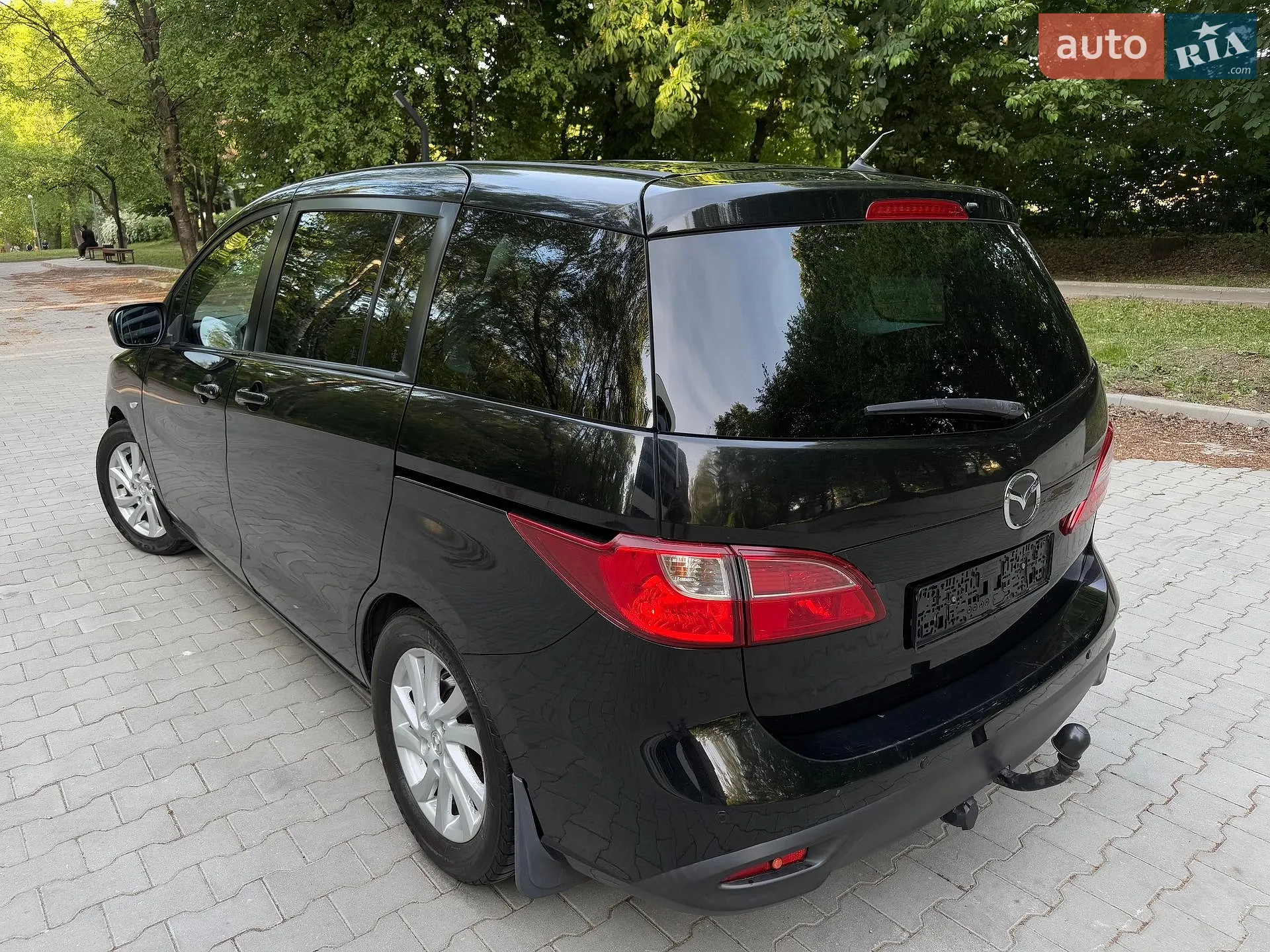 2011 Mazda 5 - мініатюра 10
