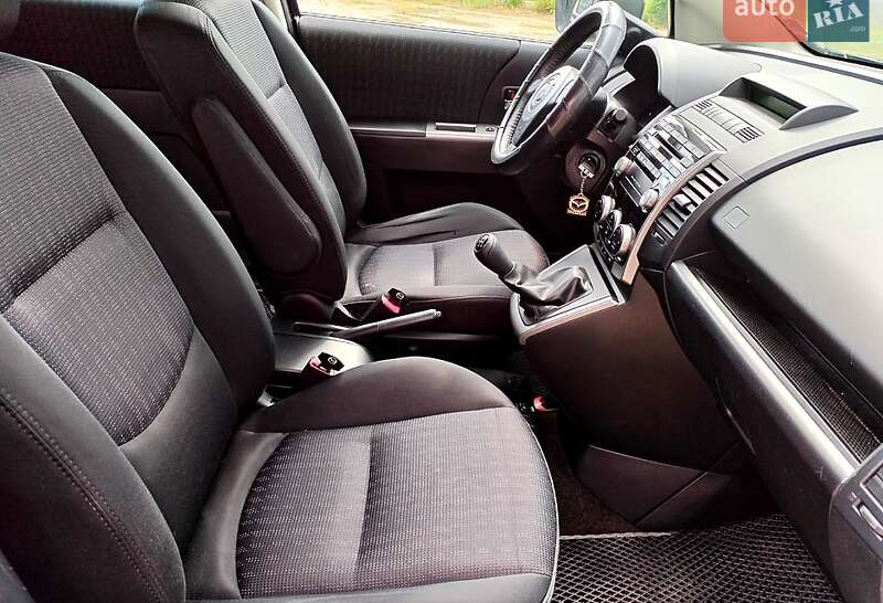 Минивэн Mazda 5 2009 в Новой Водолаге