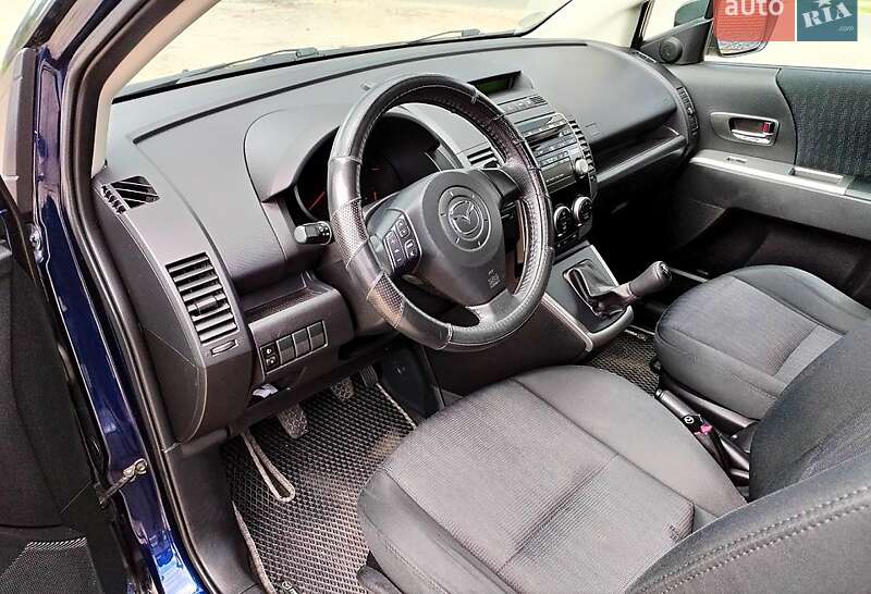 Минивэн Mazda 5 2009 в Новой Водолаге