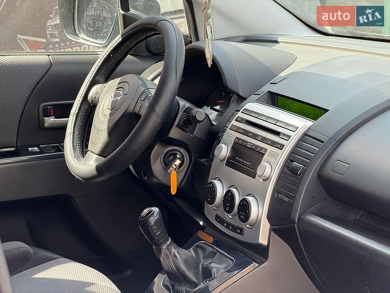 Минивэн Mazda 5 2006 в Виннице