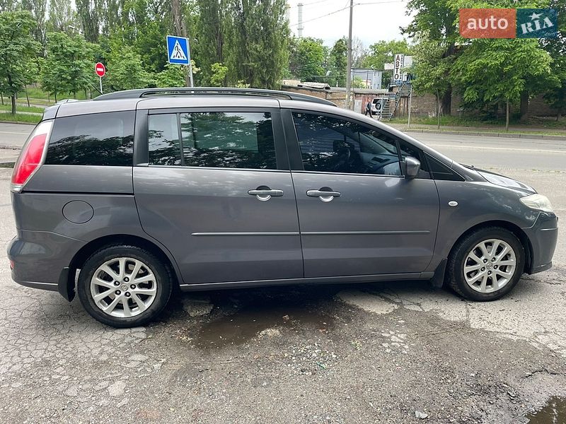 Минивэн Mazda 5 2009 в Киеве