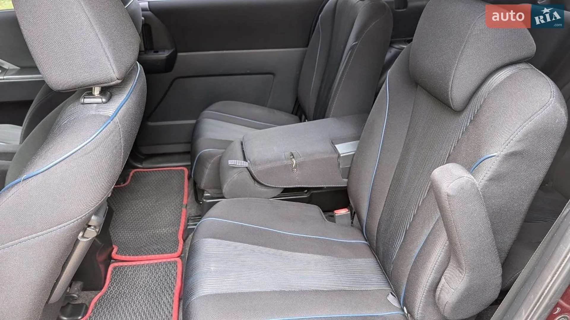 2011 Mazda 5 - мініатюра 19