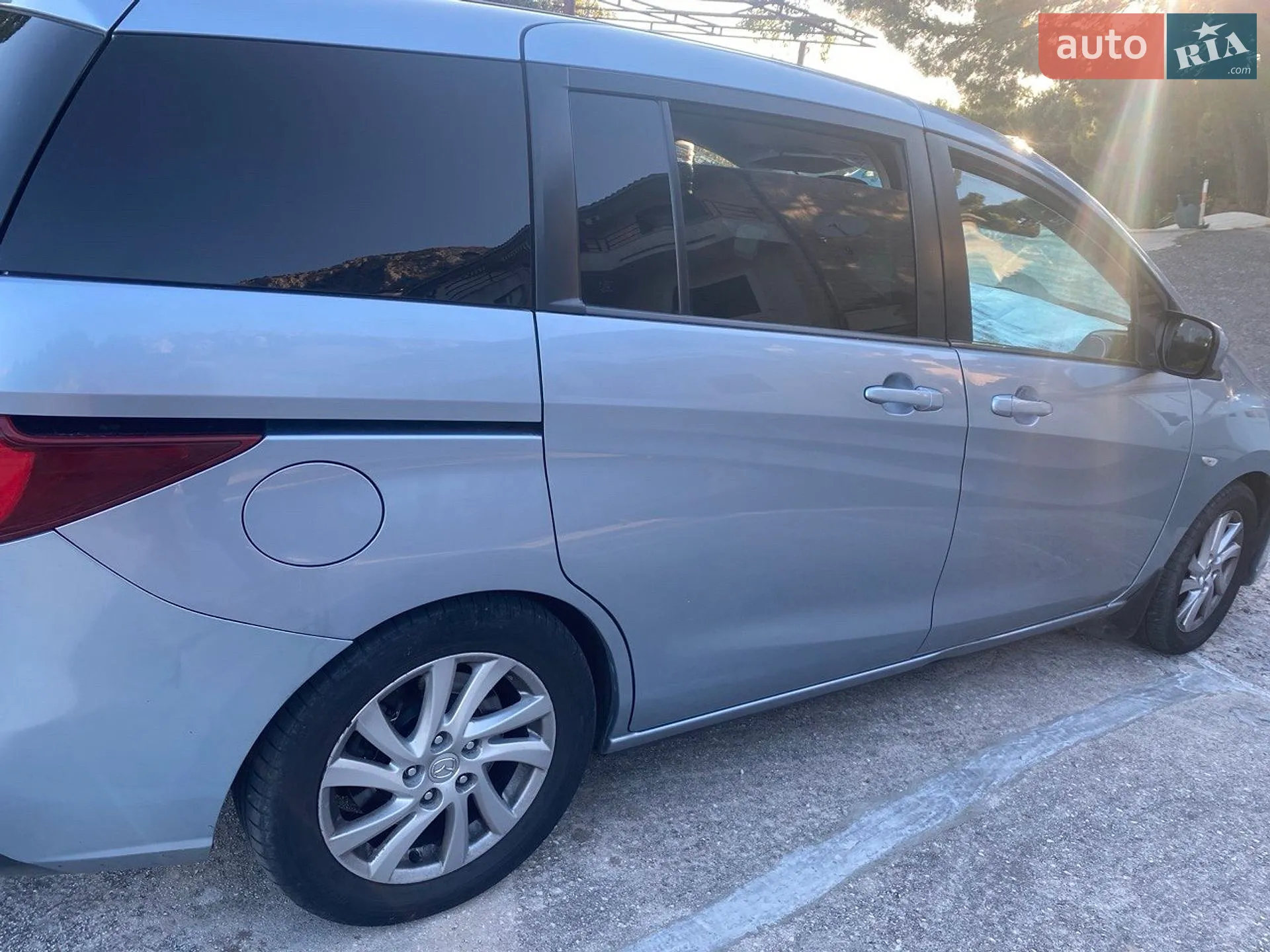 2011 Mazda 5 - мініатюра 10