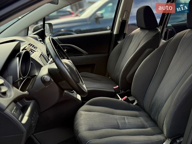 Минивэн Mazda 5 2011 в Ровно