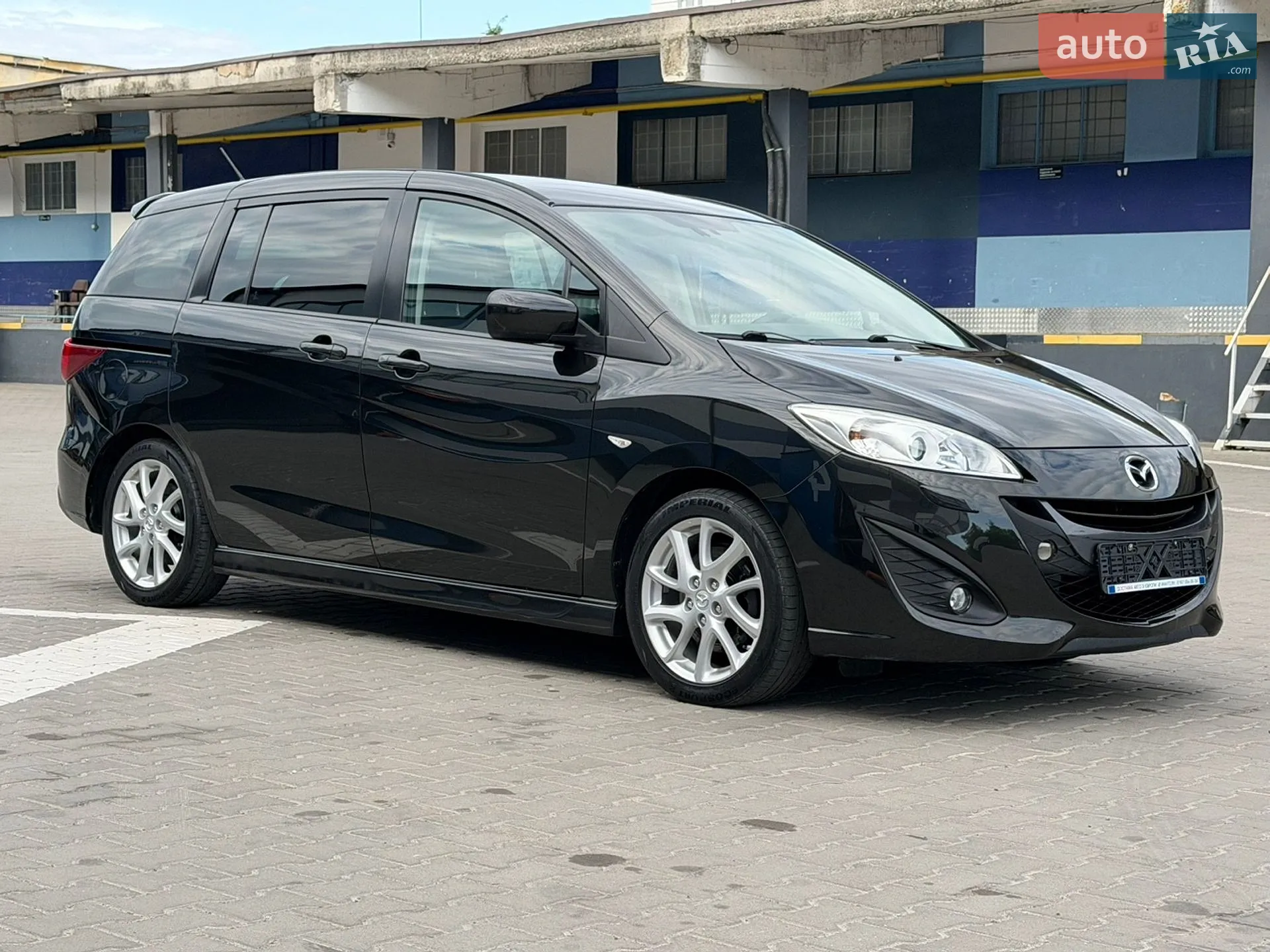 2011 Mazda 5 - мініатюра 14
