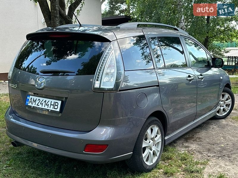 Минивэн Mazda 5 2009 в Радомышле