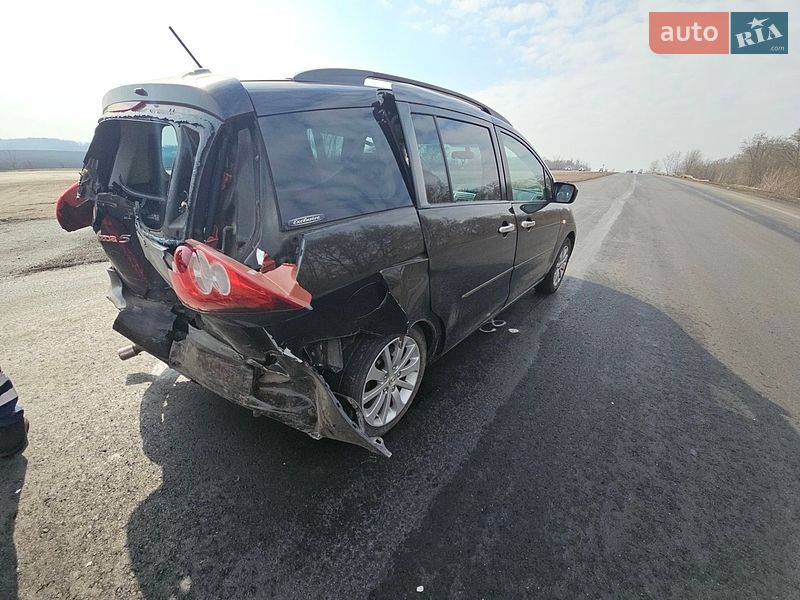 Минивэн Mazda 5 2006 в Черкассах фото 7 Минивэн Mazda 5 2006 в Черкассах