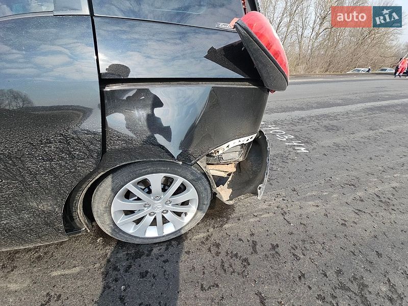 Минивэн Mazda 5 2006 в Черкассах фото 16 Минивэн Mazda 5 2006 в Черкассах