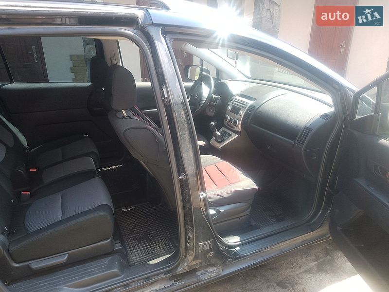 Минивэн Mazda 5 2007 в Шацке