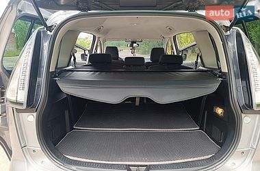 Минивэн Mazda 5 2010 в Ахтырке