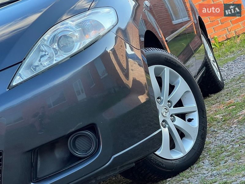 Мінівен Mazda 5 2006 в Дрогобичі