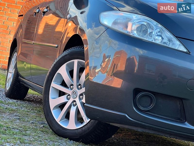 Мінівен Mazda 5 2006 в Дрогобичі