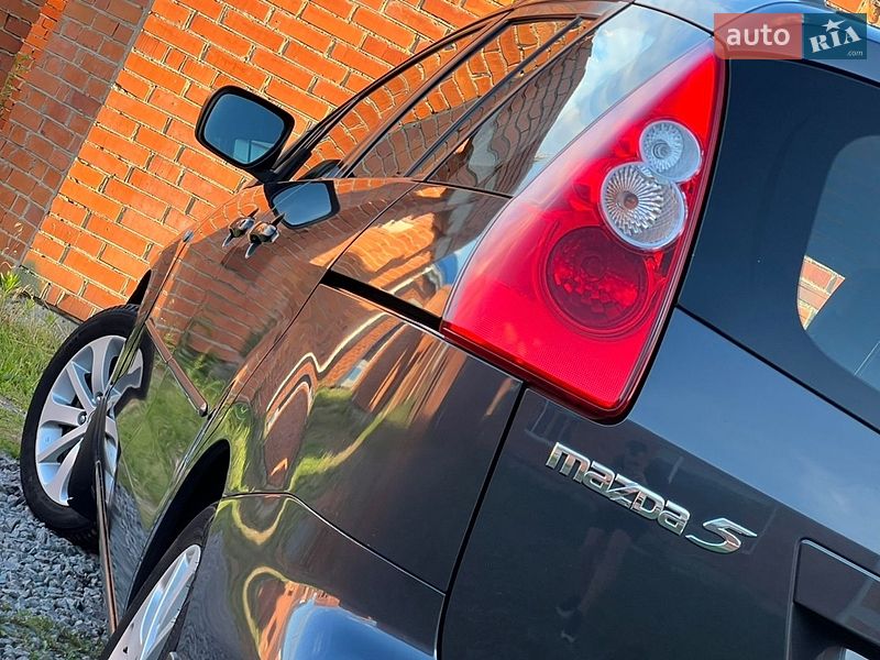 Мінівен Mazda 5 2006 в Дрогобичі