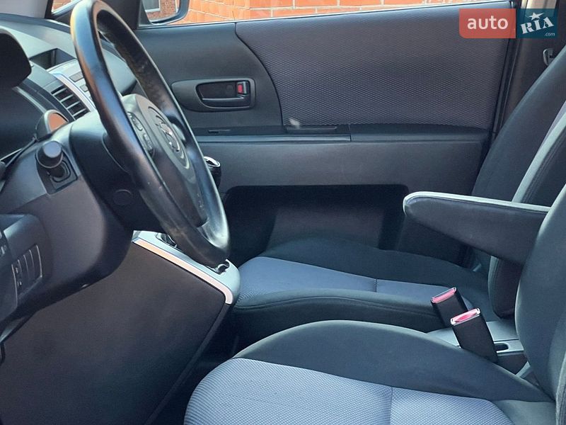 Мінівен Mazda 5 2006 в Дрогобичі