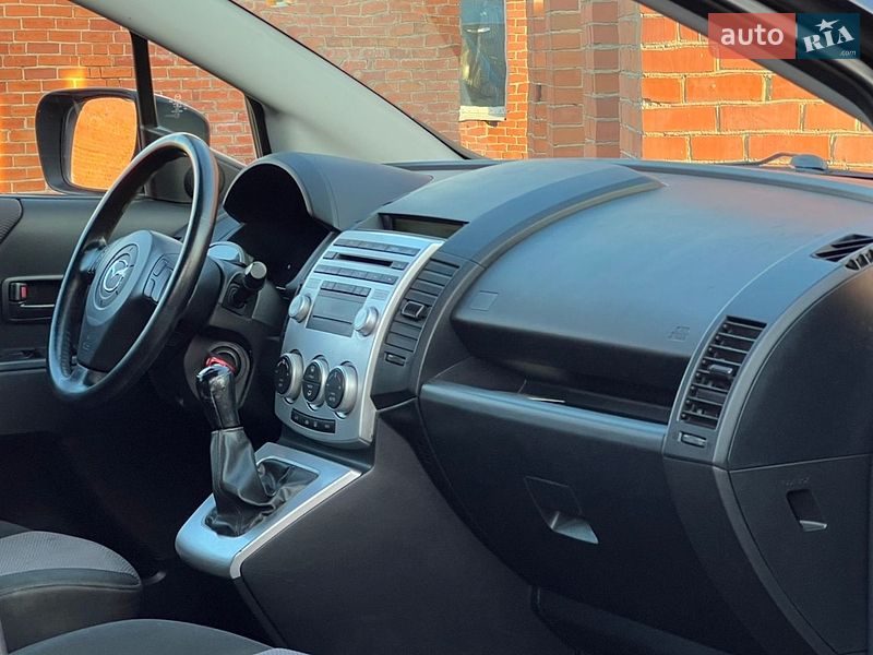 Мінівен Mazda 5 2006 в Дрогобичі
