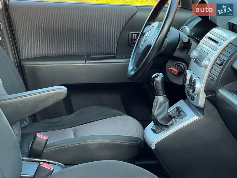 Мінівен Mazda 5 2006 в Дрогобичі