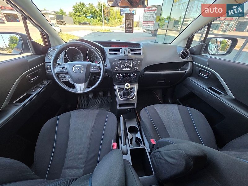 Минивэн Mazda 5 2011 в Ивано-Франковске