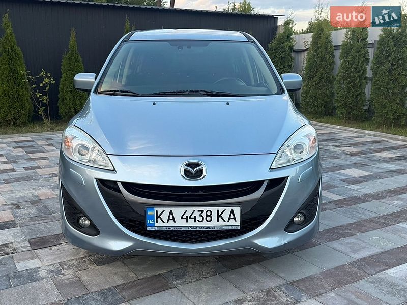 Мінівен Mazda 5 2011 в Києві