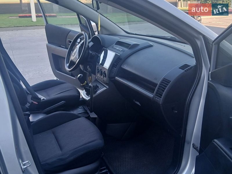 Мінівен Mazda 5 2008 в Рівному