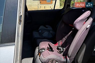 Мінівен Mazda 5 2005 в Калуші