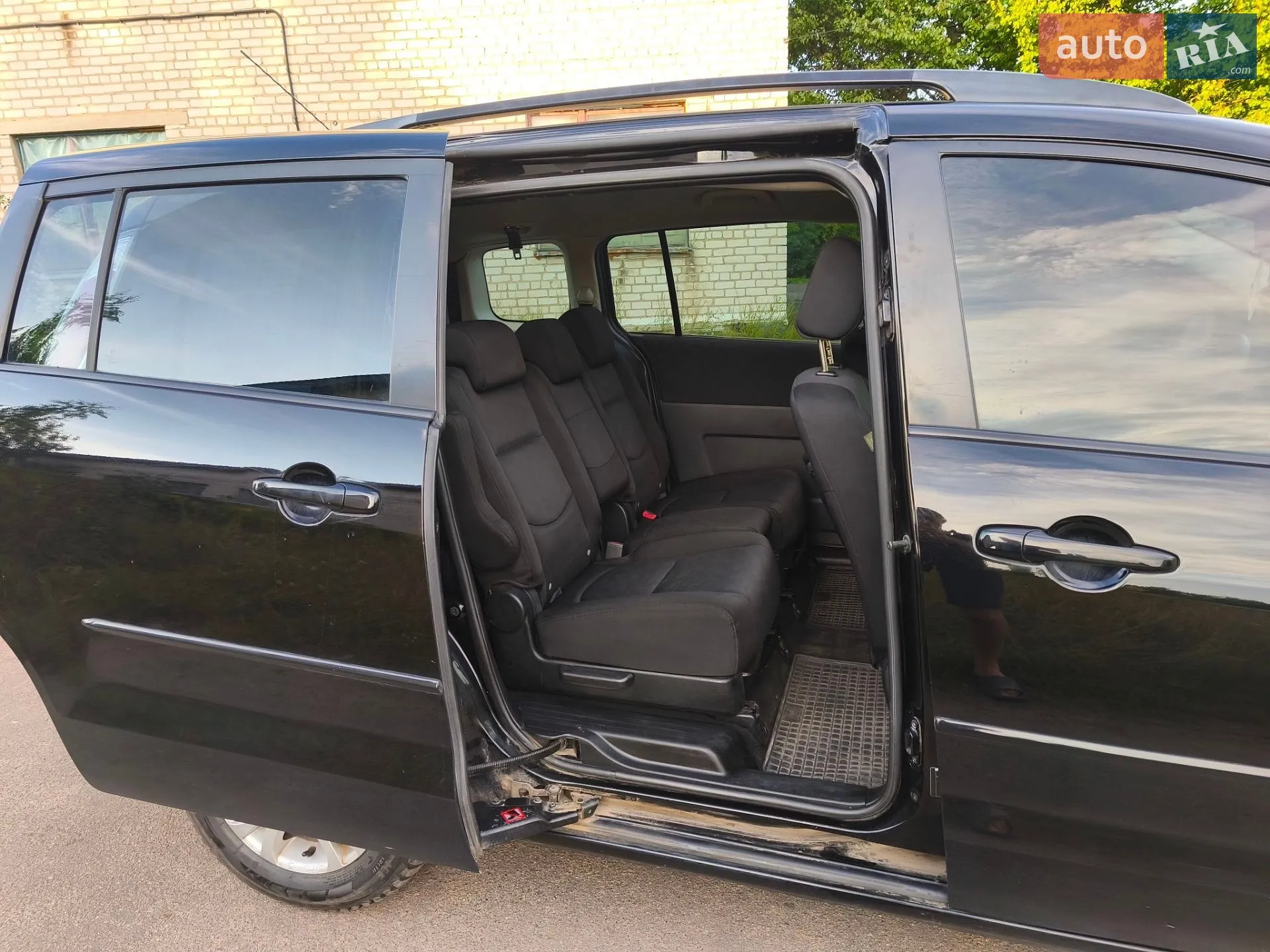 2010 Mazda 5 - мініатюра 7
