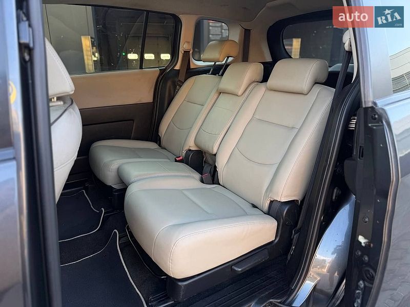 Мінівен Mazda 5 2014 в Кривому Розі