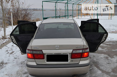 Седан Mazda 626 1998 в 