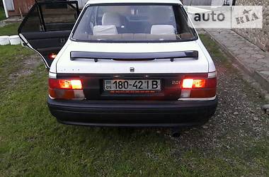 Седан Mazda 626 1986 в Косові