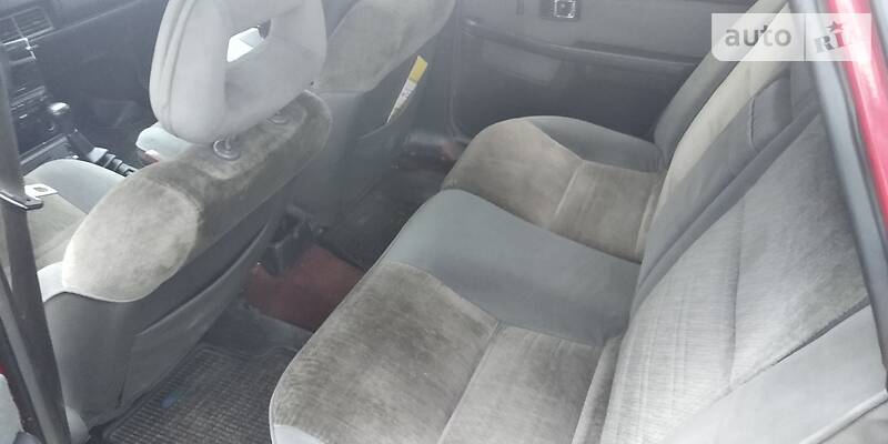 Хэтчбек Mazda 626 1986 в Днепре