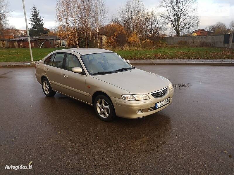 Хэтчбек Mazda 626 2001 в Черновцах