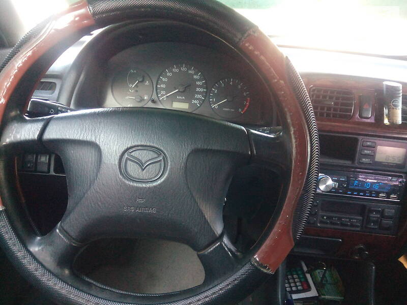 Универсал Mazda 626 1998 в Николаеве