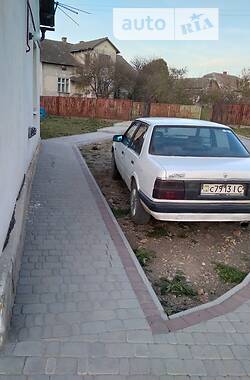 Седан Mazda 626 1986 в Чорткове