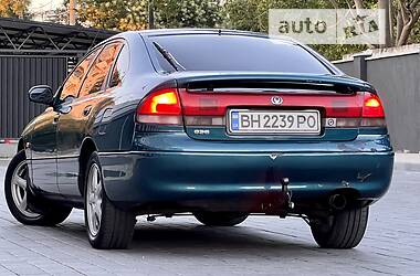 Хетчбек Mazda 626 1993 в 