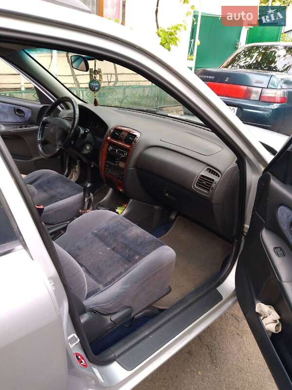 Универсал Mazda 626 1999 в Мукачево