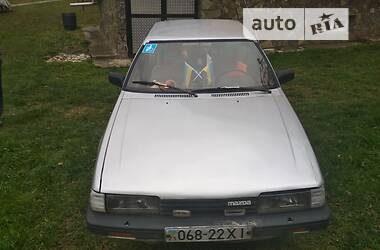 Хэтчбек Mazda 626 1987 в Черновцах