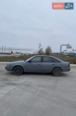 Хэтчбек Mazda 626 1990 в Коростене