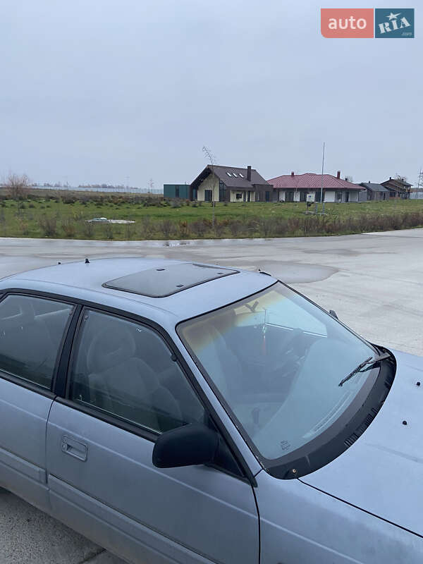 Хэтчбек Mazda 626 1990 в Коростене