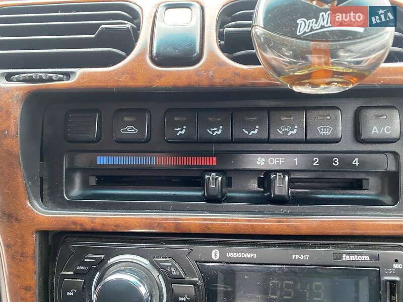 Хэтчбек Mazda 626 1996 в Днепре