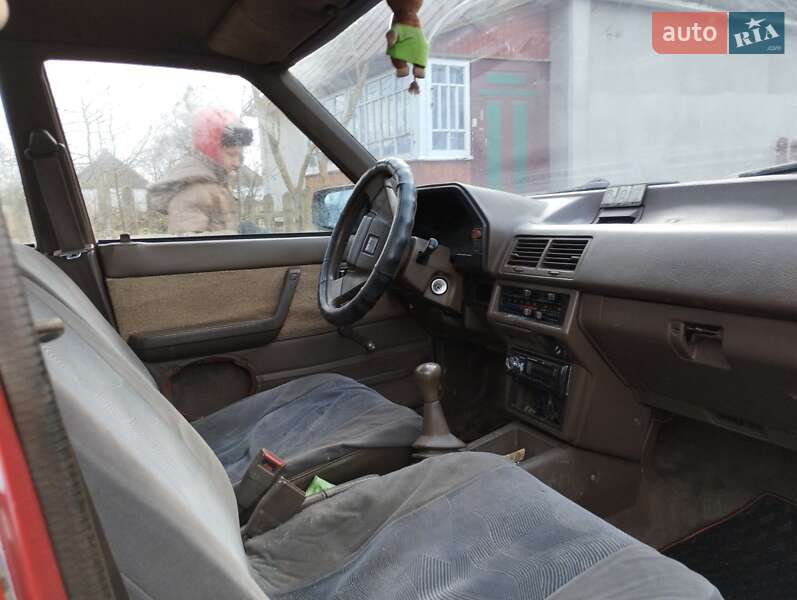 Седан Mazda 626 1986 в Луцке фото 6 Седан Mazda 626 1986 в Луцке