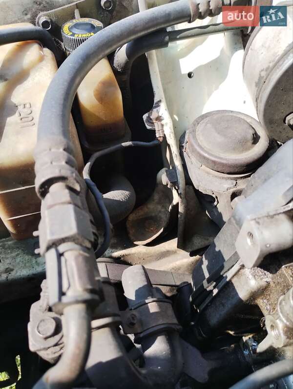 Хетчбек Mazda 626 1989 в Черкасах фото 13 Хетчбек Mazda 626 1989 в Черкасах