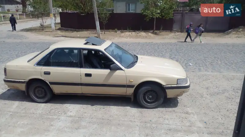 Mazda 626 1988