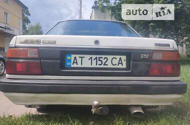 Седан Mazda 626 1987 в Калуше